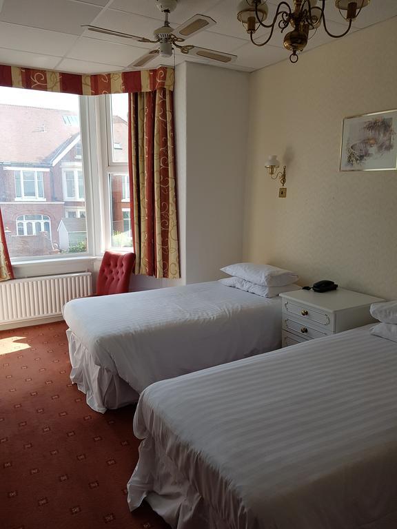 The Chadwick Hotel Lytham St. Annes Eksteriør bilde